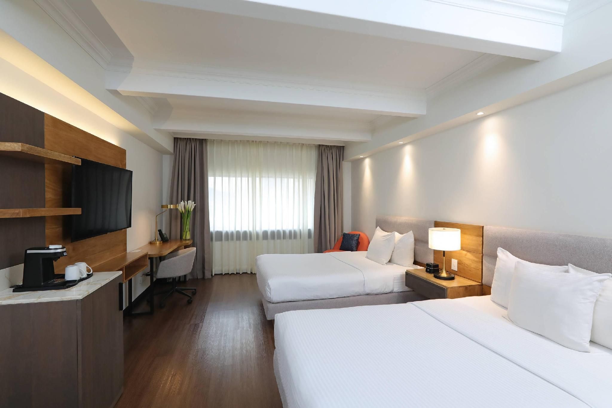 Non Smoking 2 Double Beds