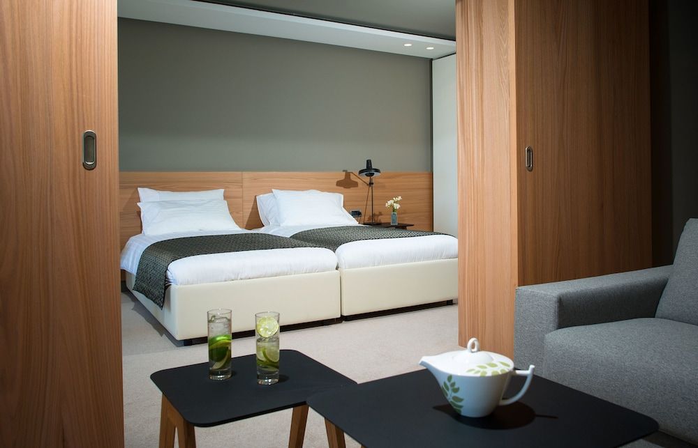 Dubrovnik Palace Junior Suite, Balcony, Sea View 5