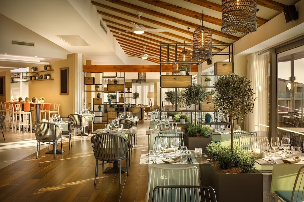 undefined Valamar Argosy Hotel 10