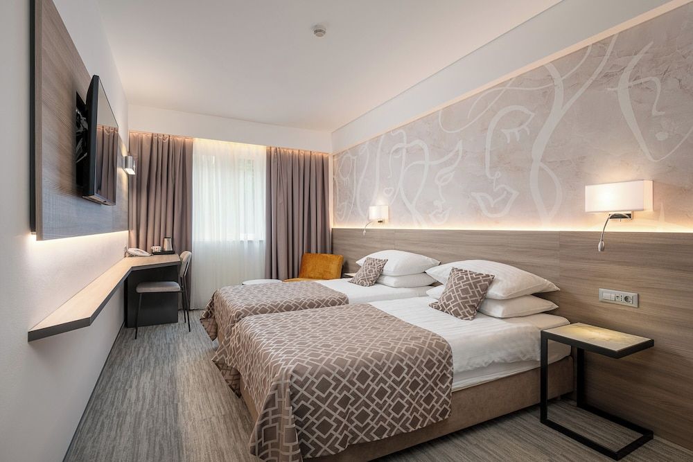 undefined Hotel Ivka 9