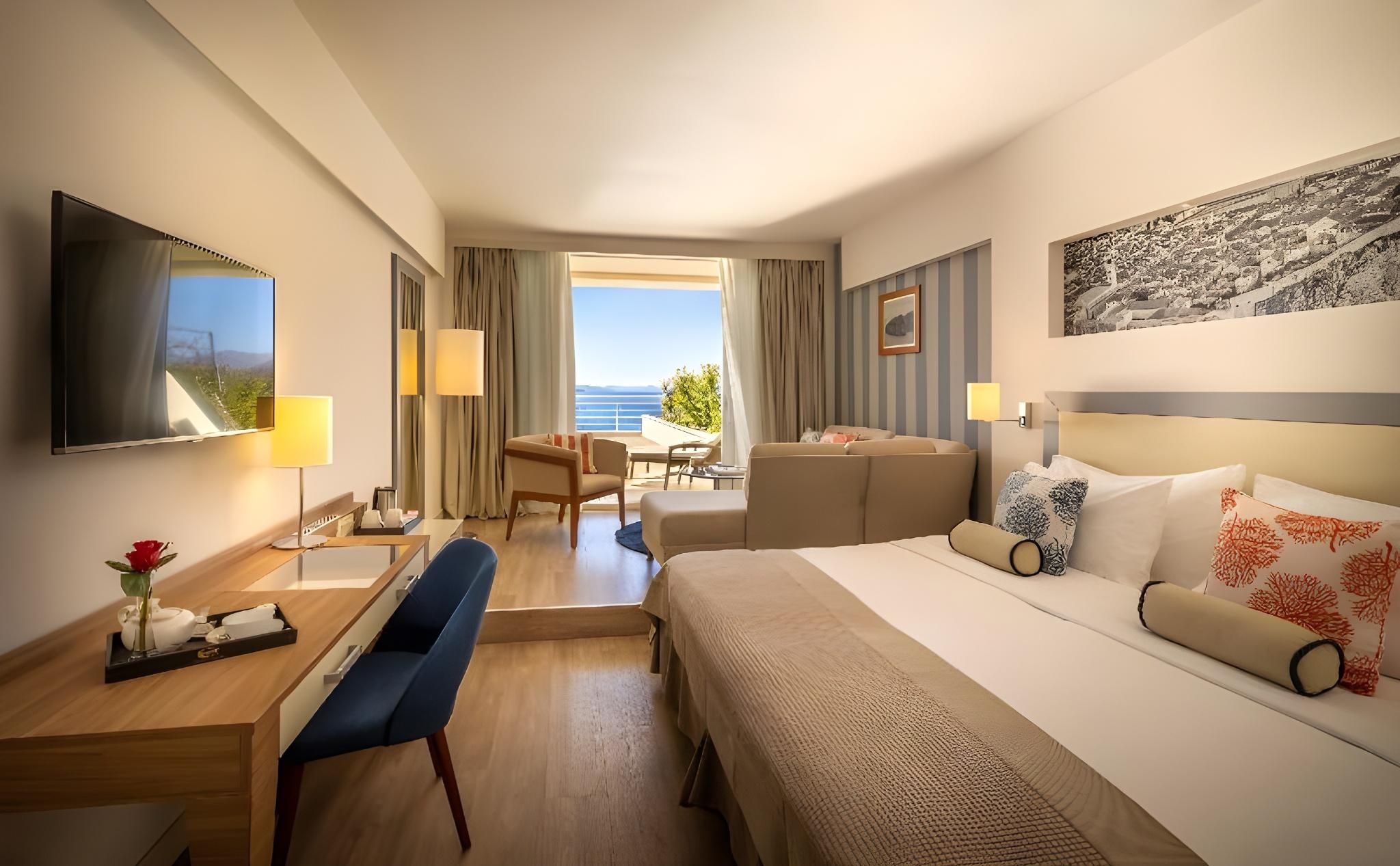 FAMILY ROOM ROOM FOR 4+1 SEAVIEW