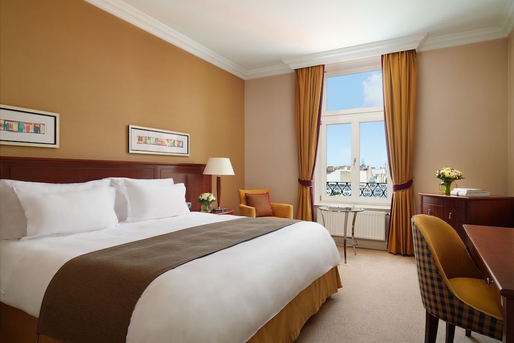 Corinthia Budapest Superior Room (King)