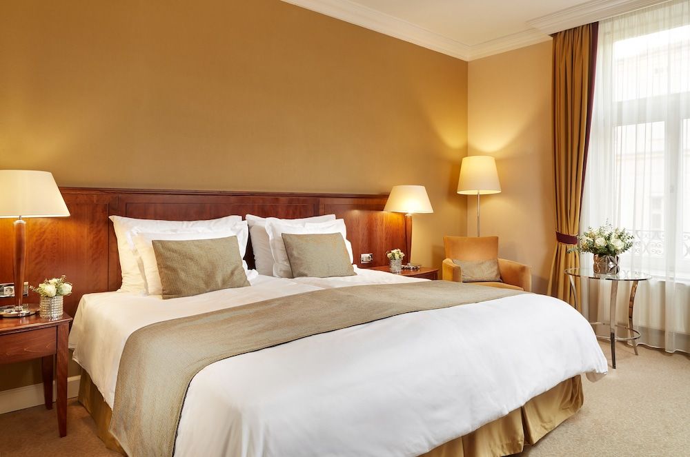 Corinthia Budapest Superior Room (King) 2