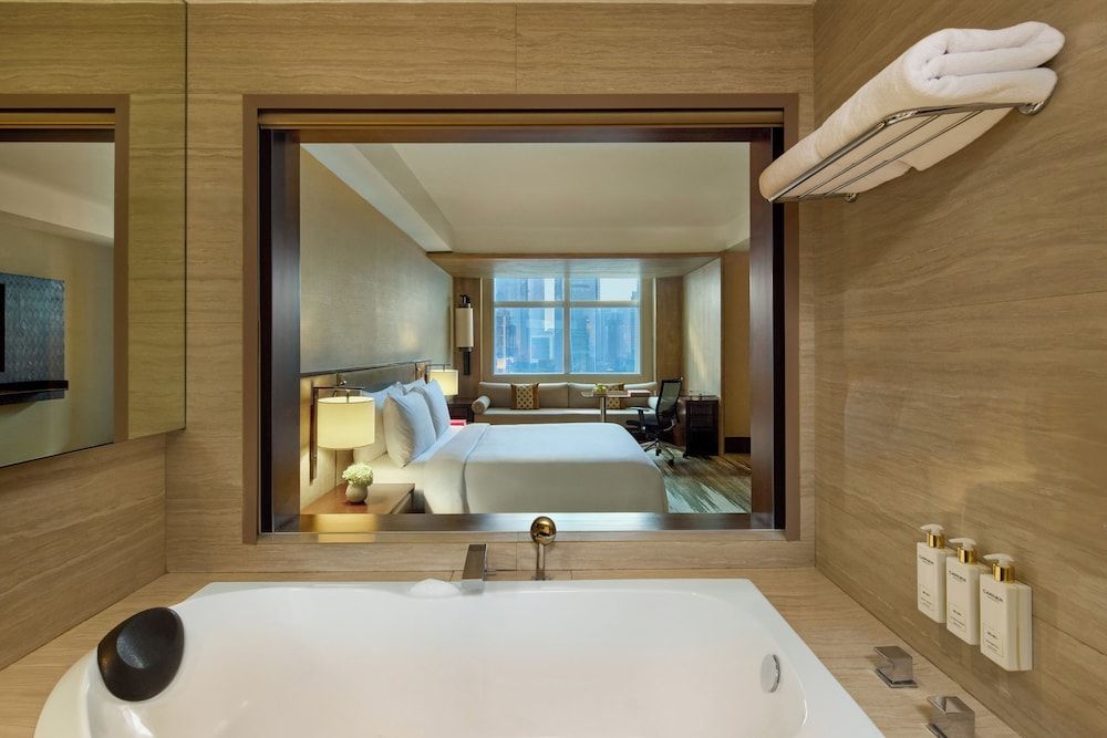 Gran Melia Jakarta Premium Room 3
