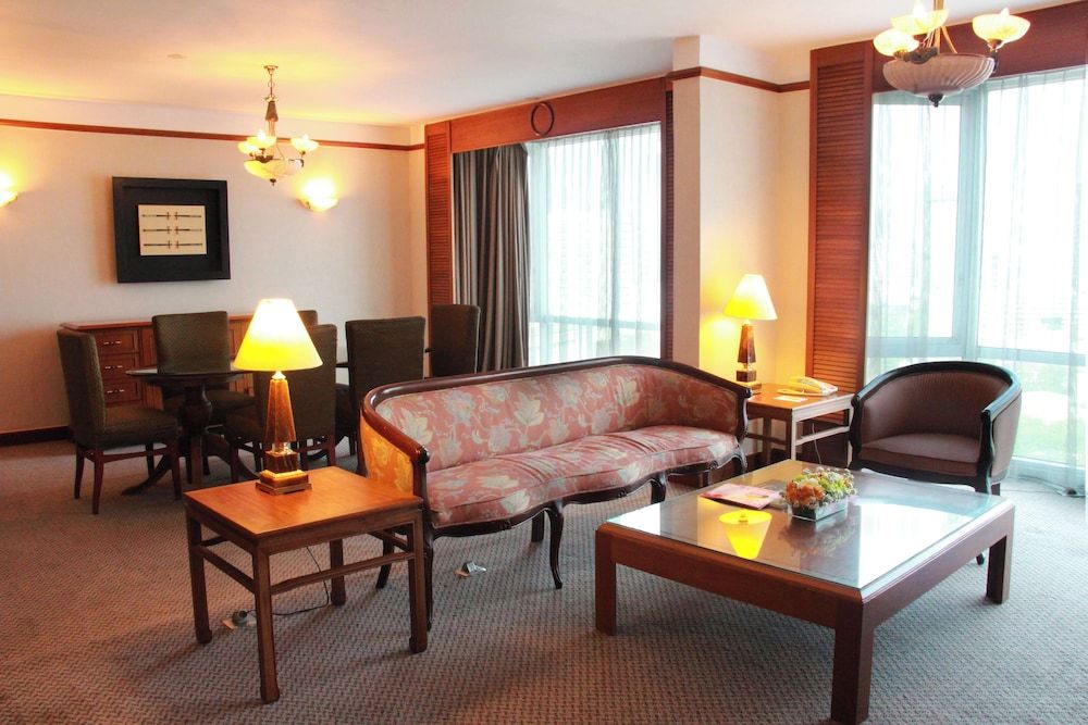 undefined Millennium Hotel Sirih Jakarta 7