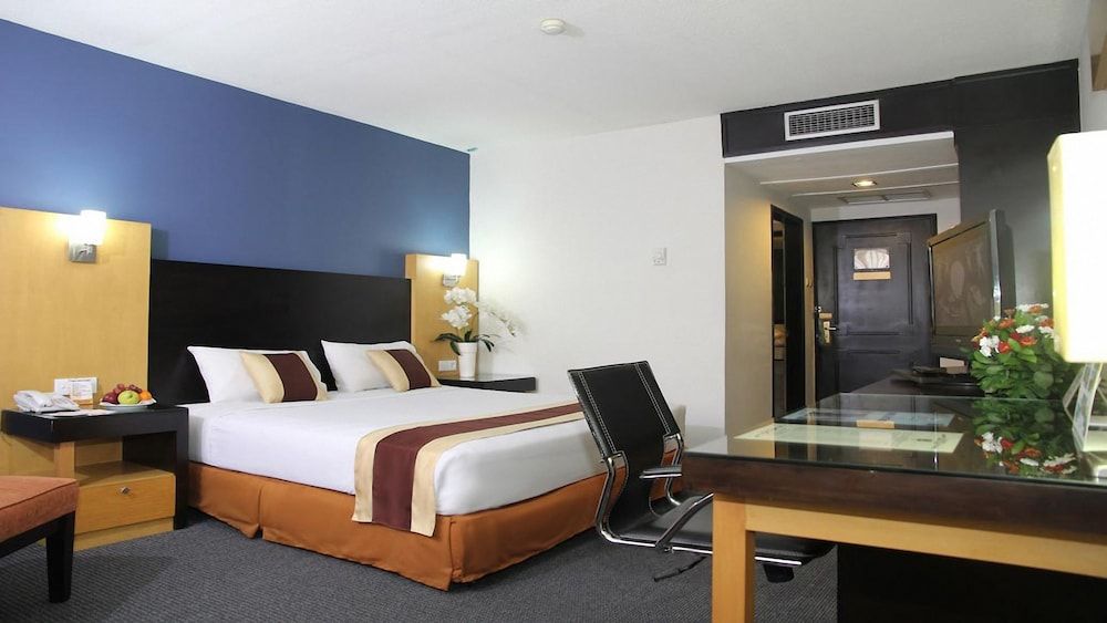 The Jayakarta Jakarta Deluxe Room