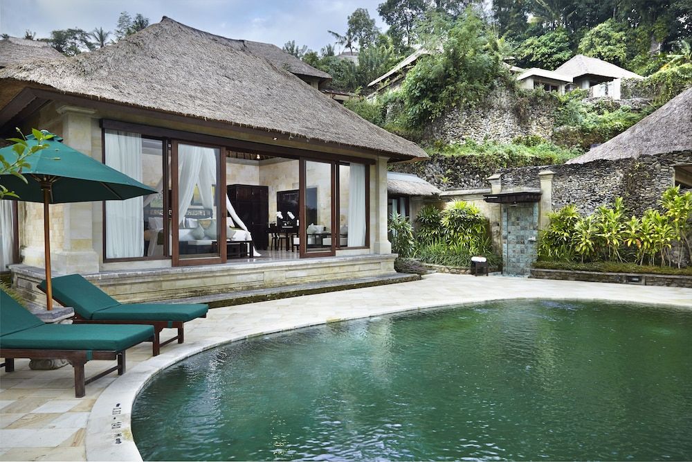 Royal Pita Maha Royal Pool Villa with 1 Hour Massage 4