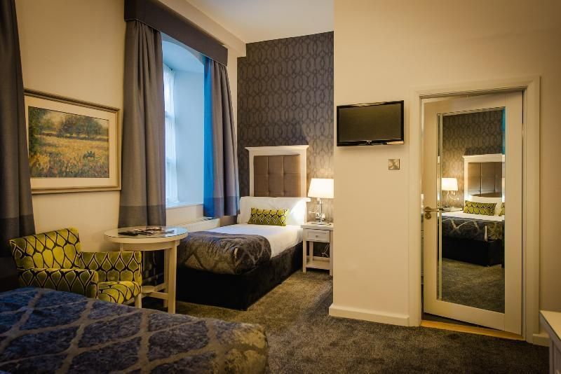 Deluxe Single Room