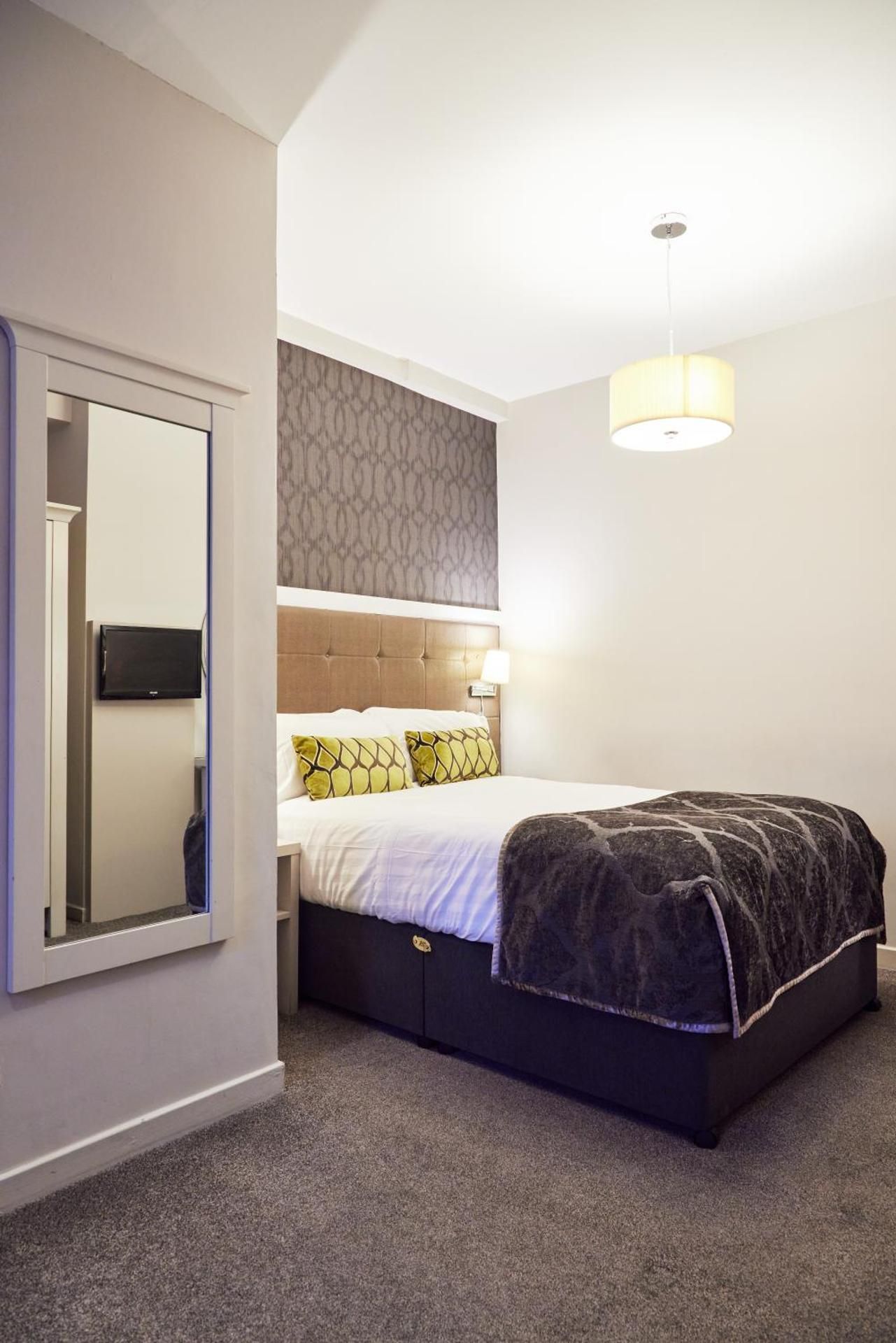 Small Double Room