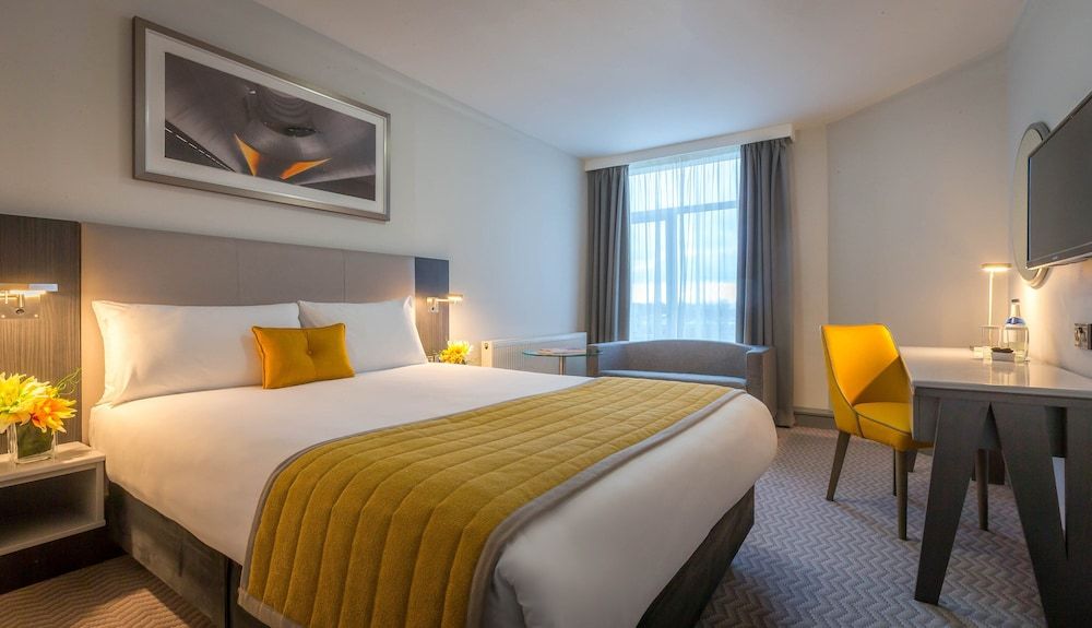 undefined Maldron Hotel Dublin Airport 4