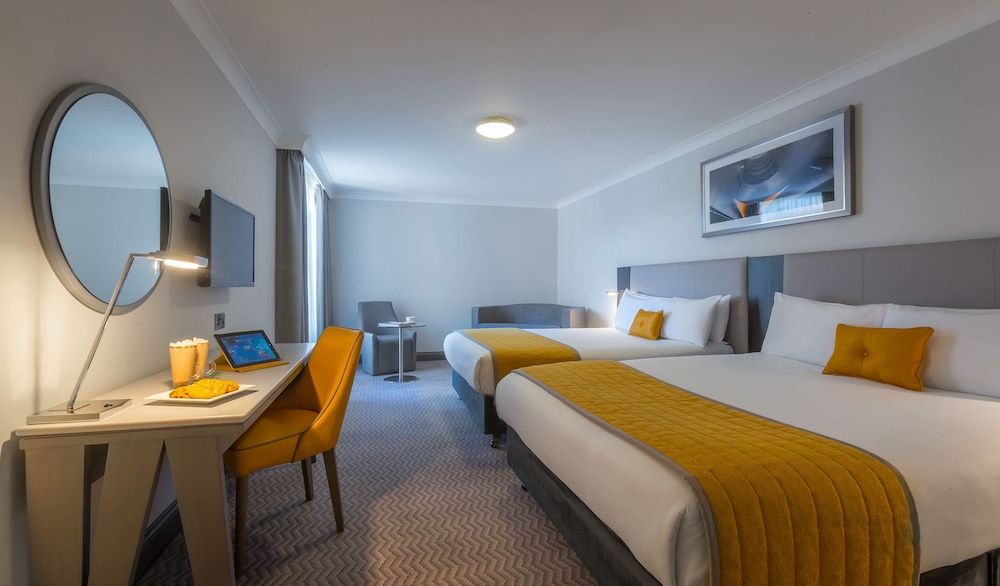 undefined Maldron Hotel Dublin Airport 3