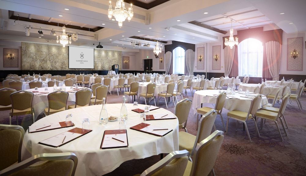 undefined Clontarf Castle Hotel 9