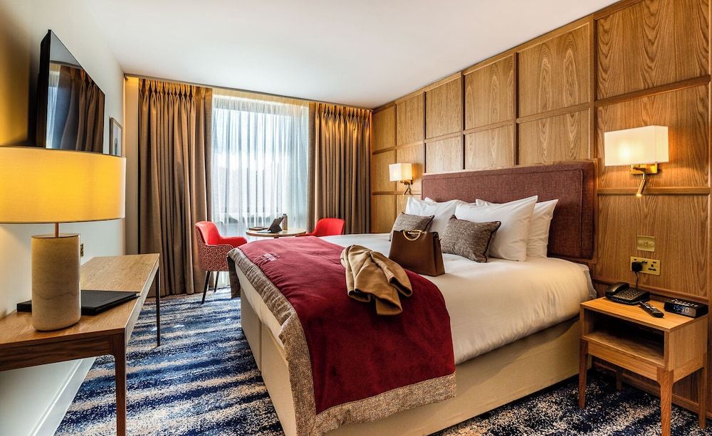 undefined Dublin Skylon Hotel 10