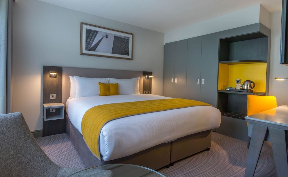 Double Room, 1 Double Bed