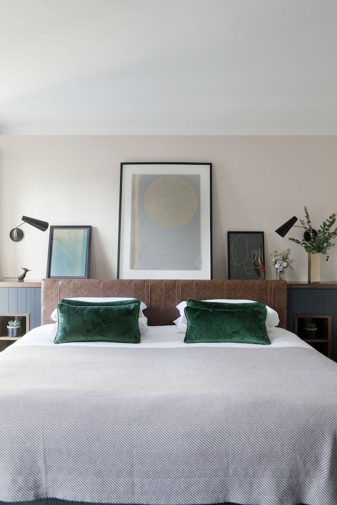 The Alex Classic Room, 1 King Bed 3