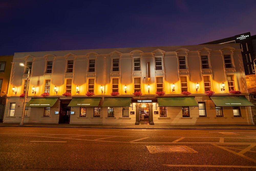 undefined The Address Connolly 10