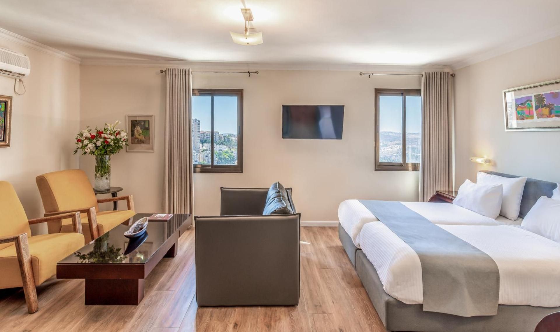 Jerusalem Gate Hotel Deluxe Suite