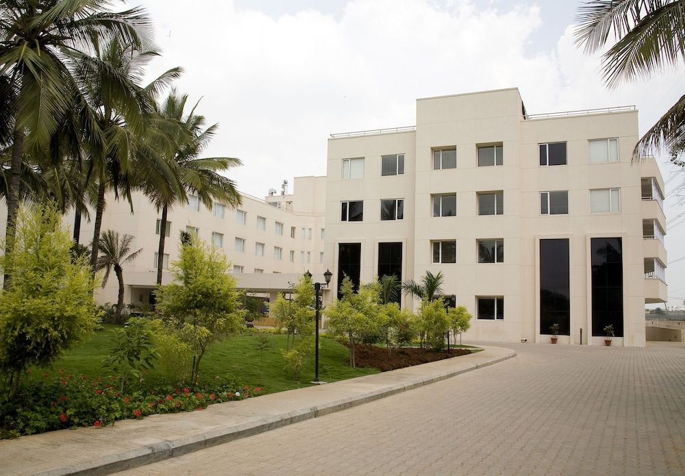 undefined  Featherlite Evoma Hotel 2