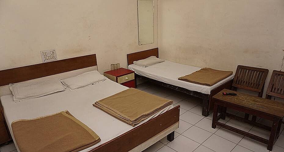 Deluxe Double Bedroom