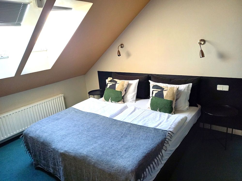 Hotel Leifur Eiriksson Standard Double or Twin Room 16