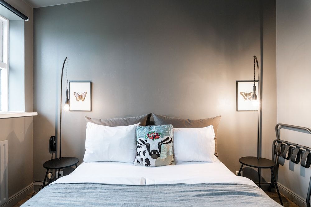 Hotel Leifur Eiriksson Standard Double or Twin Room 4