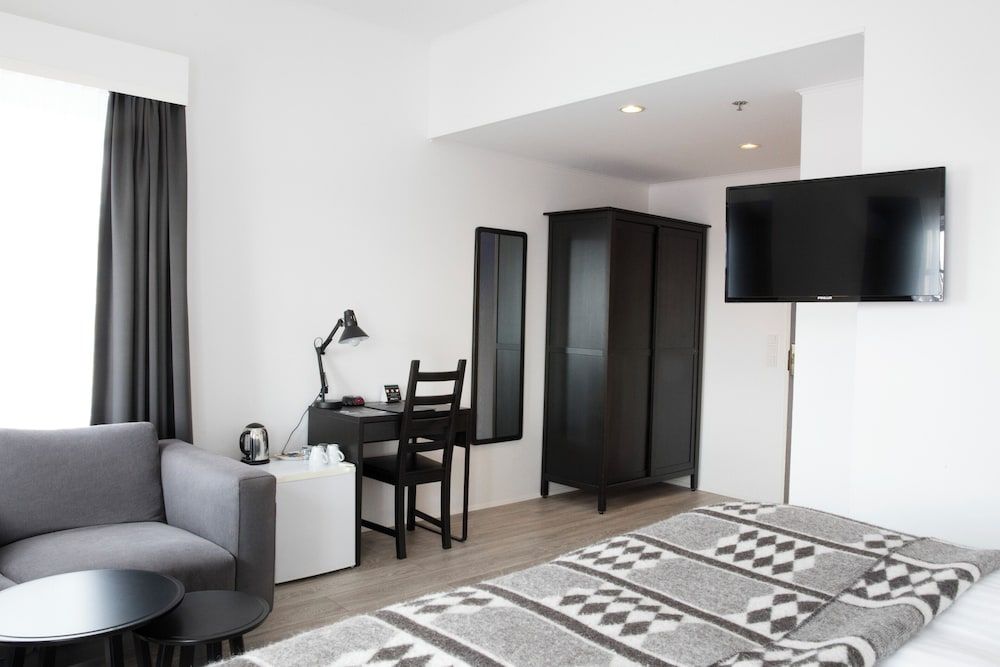 Fosshotel Raudara Standard Double or Twin Room 7