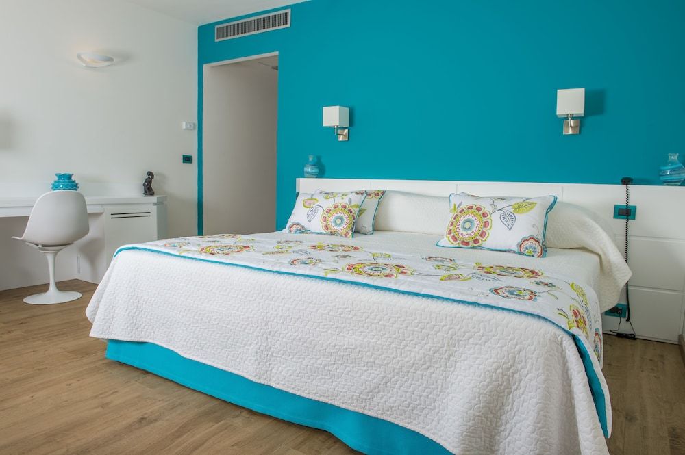 Deluxe Double Room, Patio, Sea View