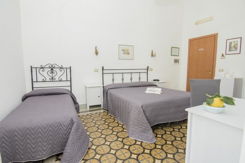 undefined Hotel Fontana
