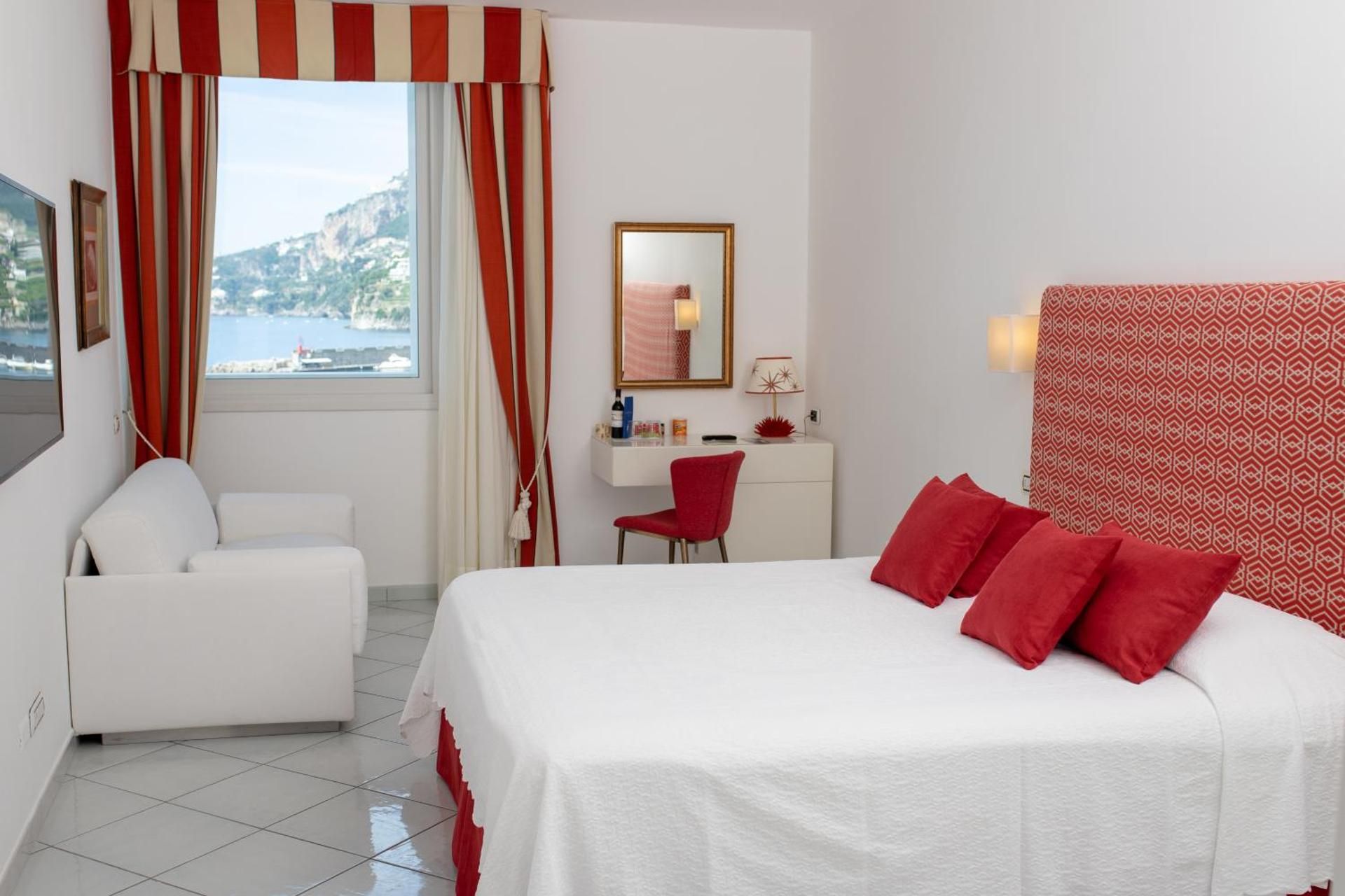 undefined Hotel Marina Riviera 4