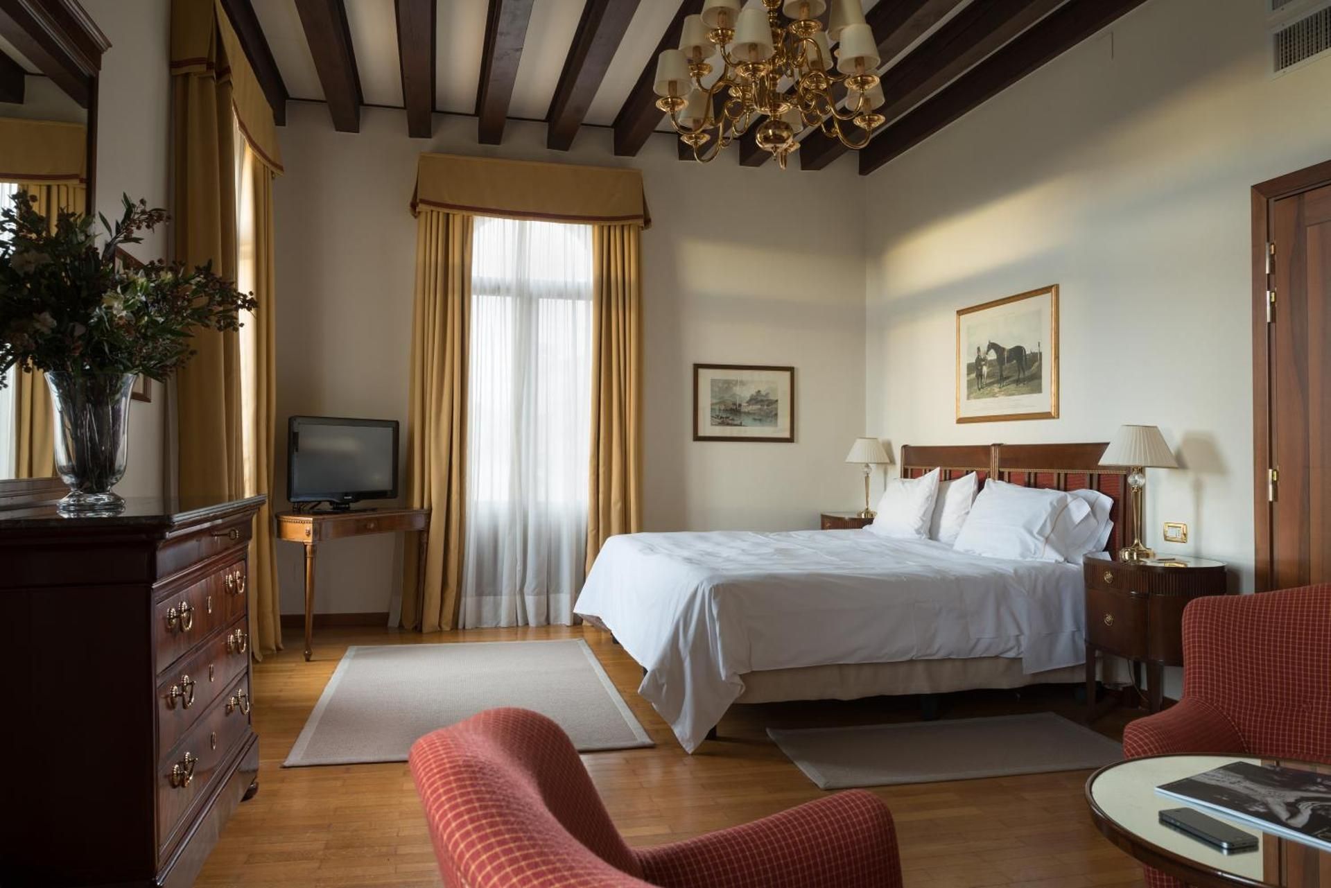 Hotel Villa Cipriani Suite 8