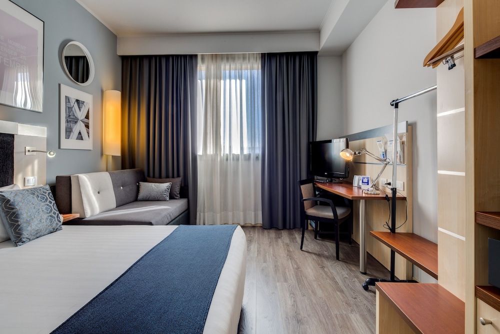 Standard Room, 1 Double Bed with Sofa bed