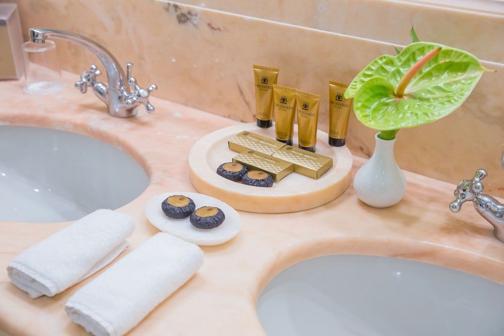 Grand Hotel Majestic già Baglioni Classic Double Room 3