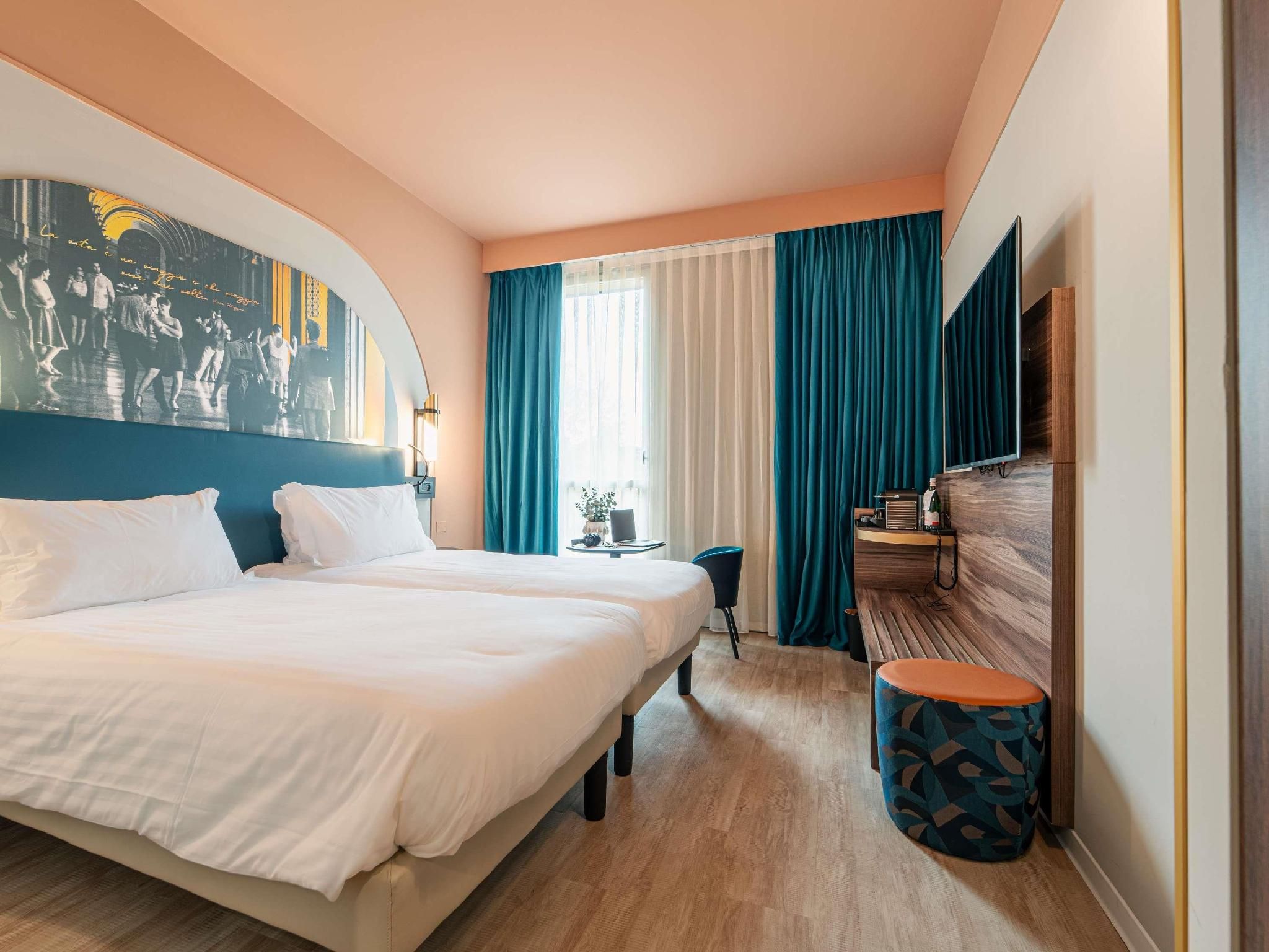 Renovated Twin Superior