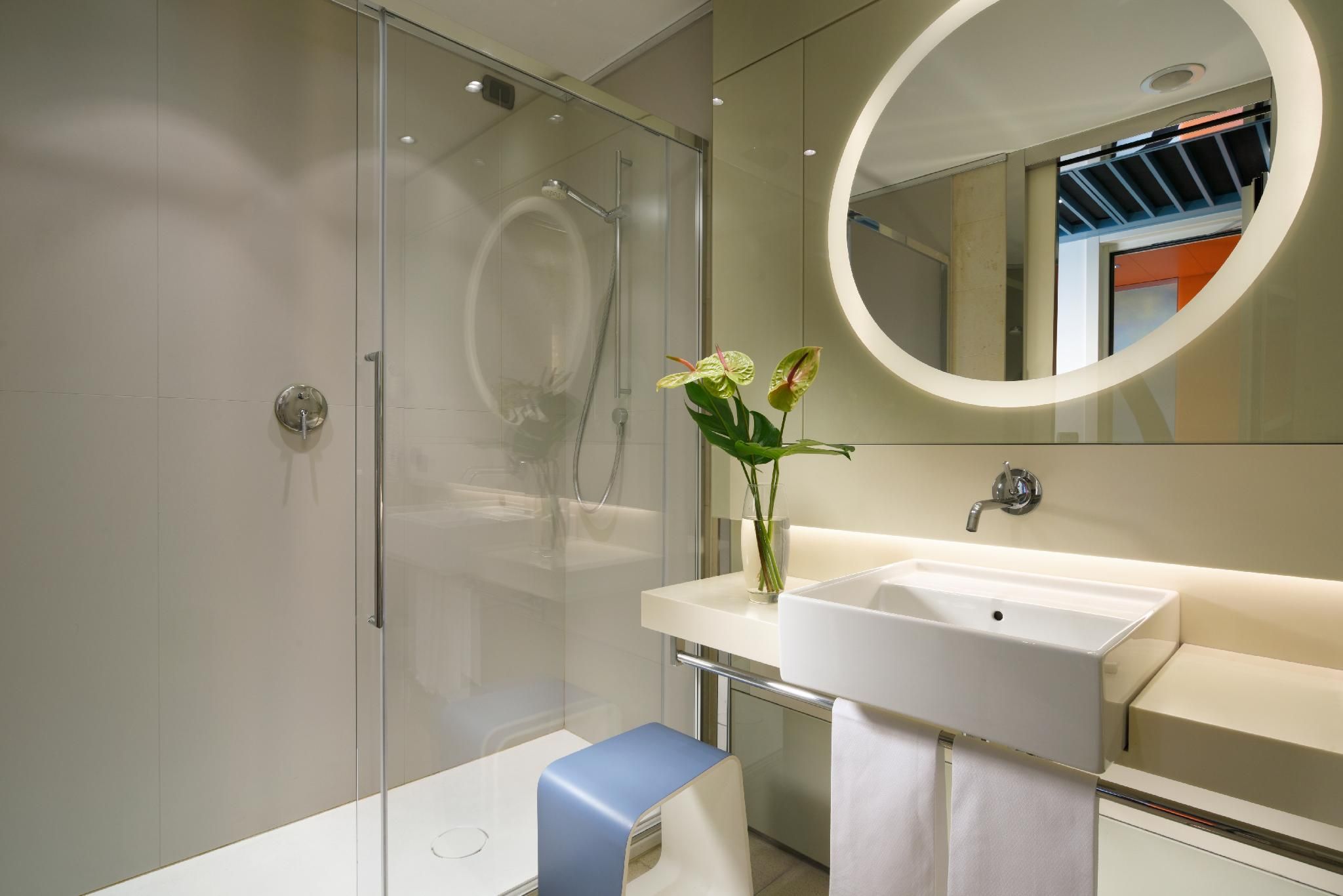 undefined UNA Hotels Bologna Centro 8