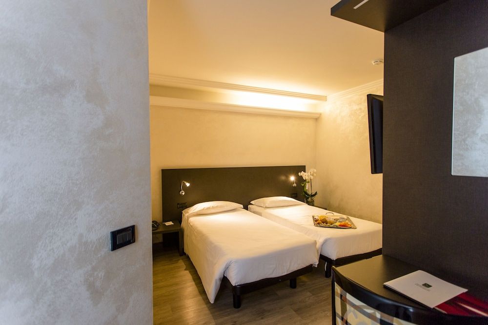 B&B Hotel Borgaro Torinese Standard Twin Room 2