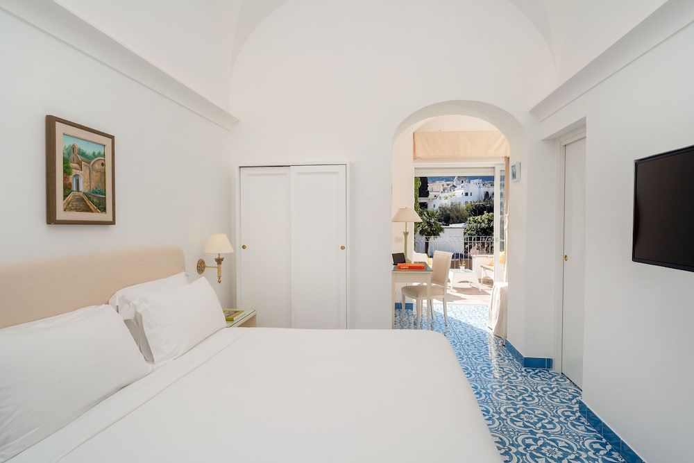 undefined Hotel Syrene 3