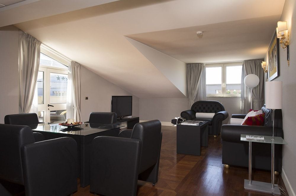 Grand Hotel Vanvitelli Suite, 1 Double Bed 3