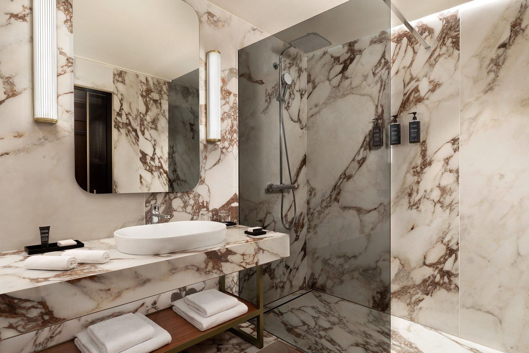 undefined Sheraton Lake Como Hotel 3