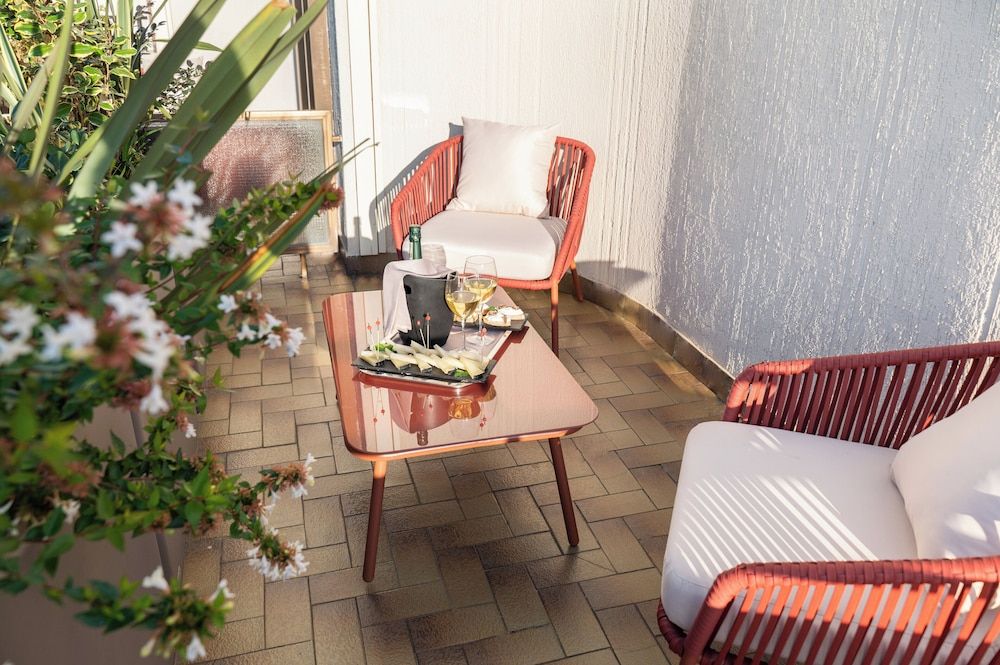 undefined Starhotels Michelangelo 5