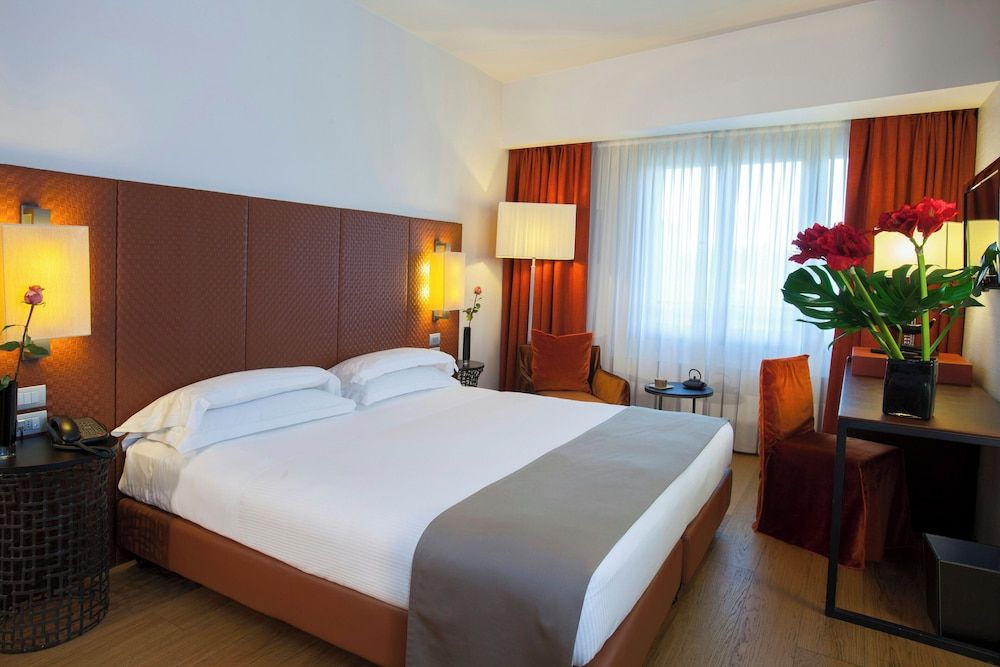 Starhotels Michelangelo Superior Double Room 3