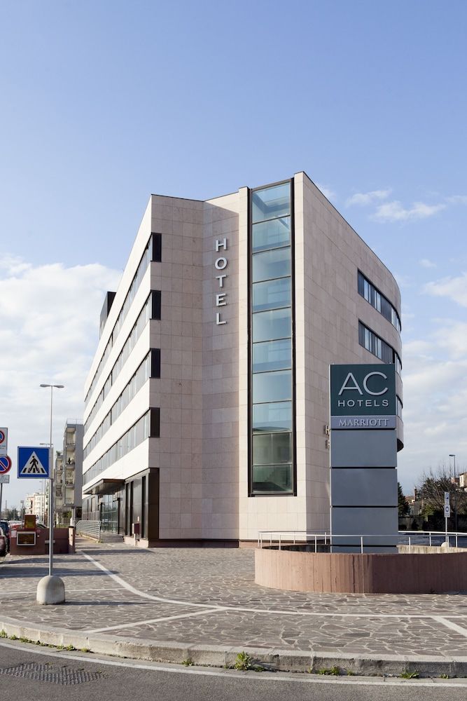 undefined AC Hotel Firenze by Marriott 5