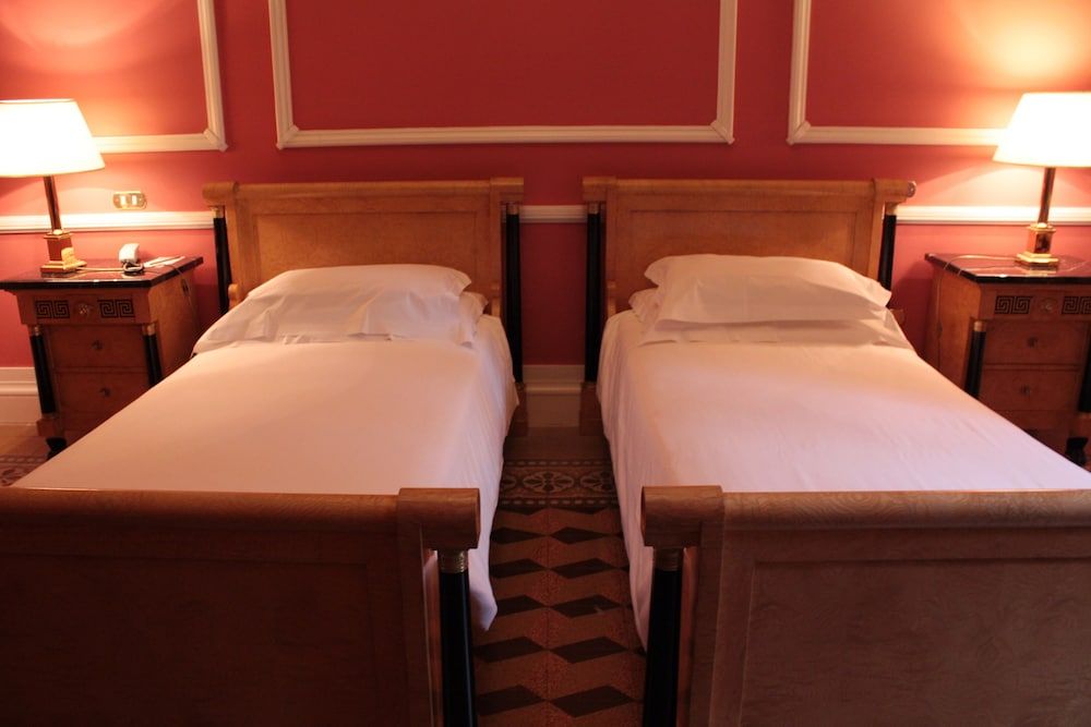 Hotel Albani Firenze Family Room 2