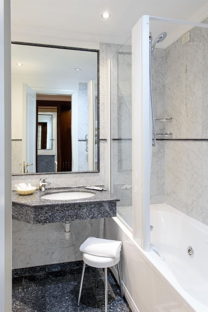 Grand Hotel Adriatico Comfort Double Room (1 Full or 2 Twin Beds) 5