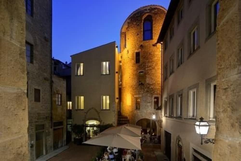 undefined Brunelleschi Hotel 4
