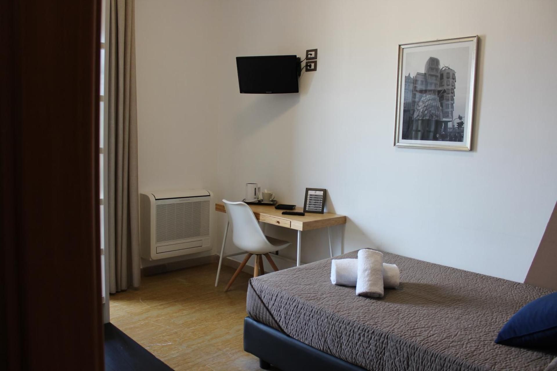 undefined Hotel Franchi 9
