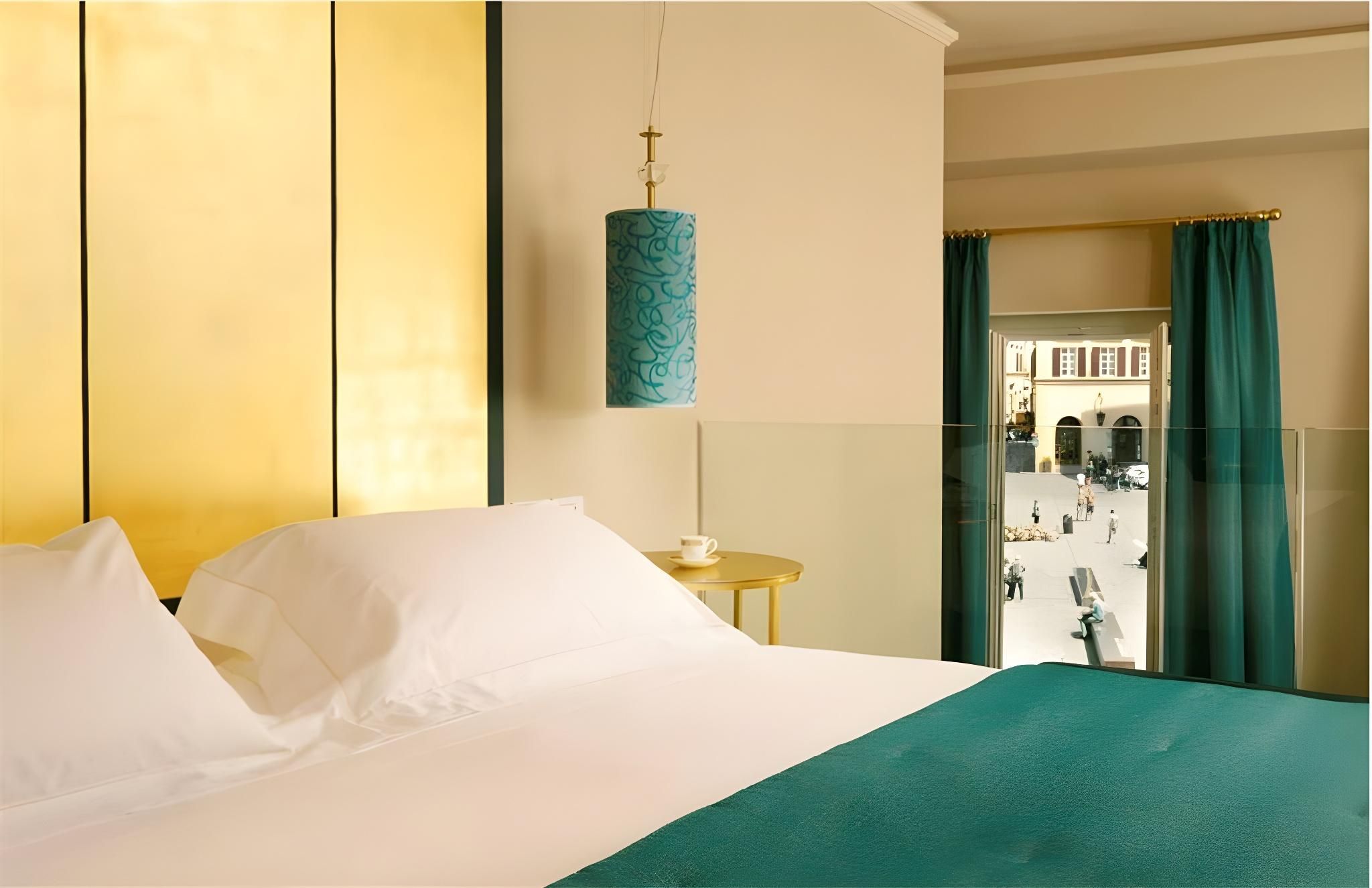 undefined Grand Hotel Minerva 10