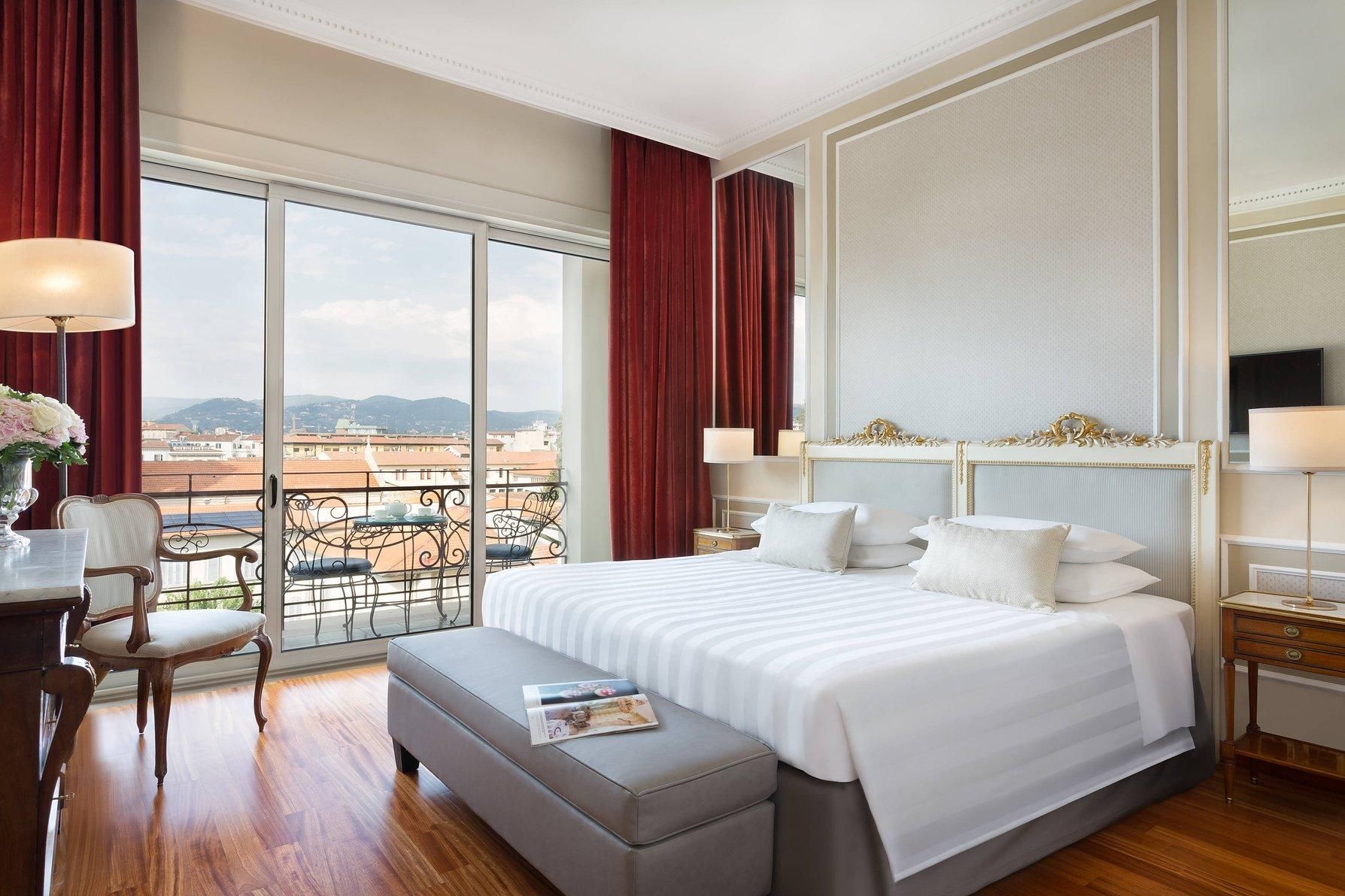 1 Bedroom Suite, 1 King, Garden view