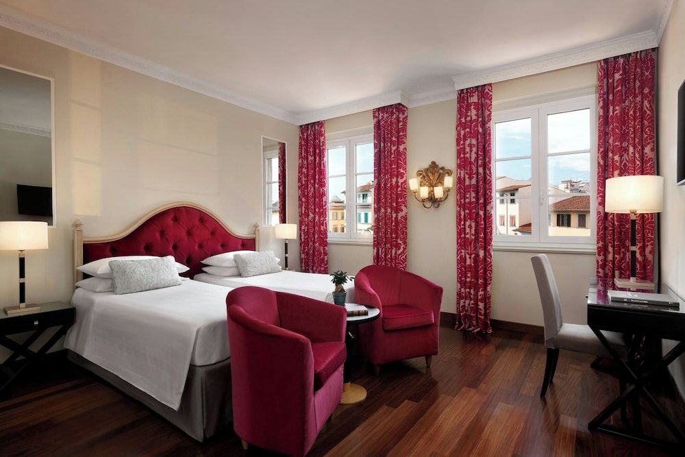 Deluxe Room, 1 King Bed, Non Smoking, Garden View