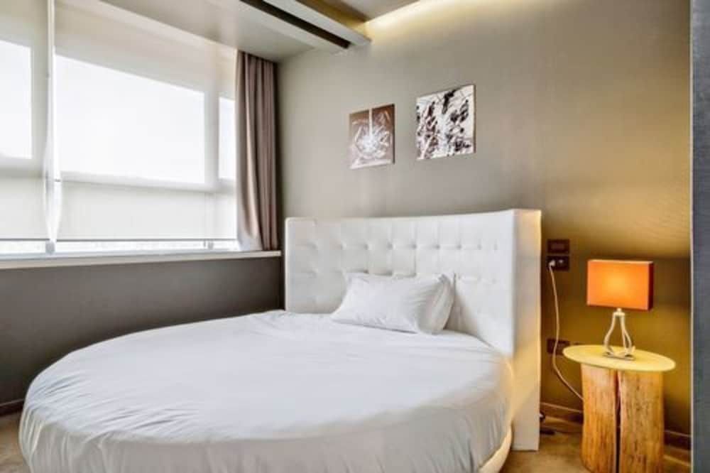 undefined Italiana Hotels Florence 9