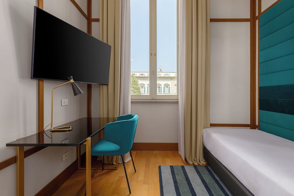 undefined Room Mate Luca, Florence 9